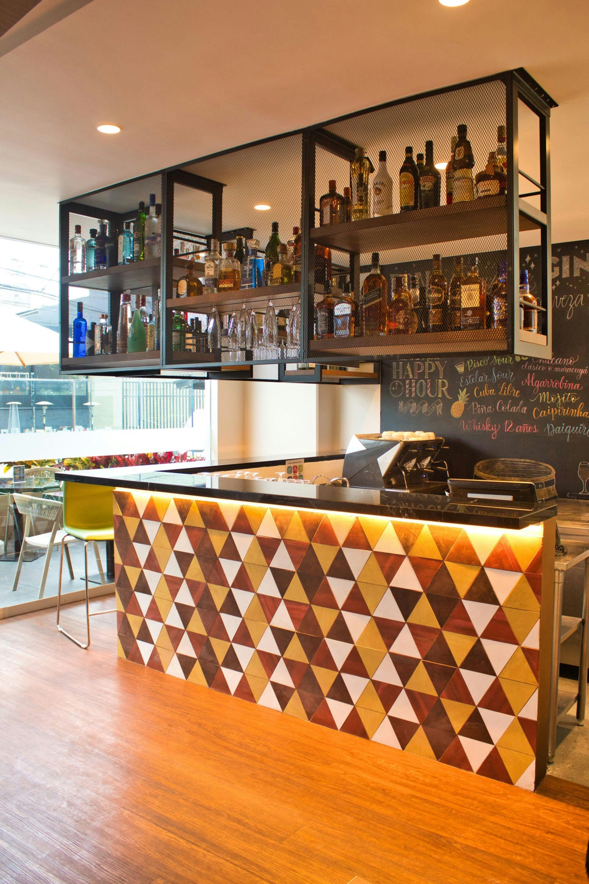 Estelar Apartamentos Bellavista - Lima - Bar
