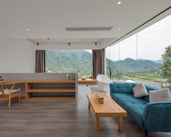 Avatar Mountain Resort - Zhangjiajie - Living room