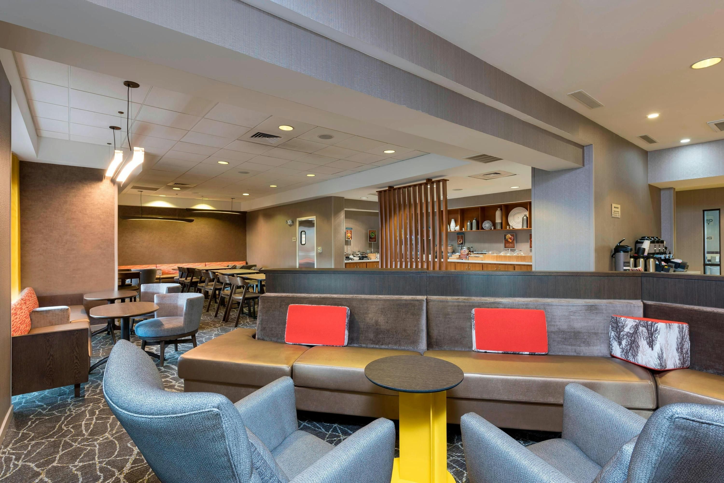 SpringHill Suites by Marriott Grand Rapids North - גרנד ראפידס - בר