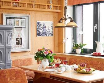 Jens Weißflog Appartementhotel - Oberwiesenthal - Jídelna