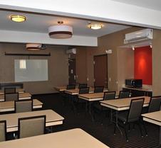Holiday Inn Express Pittsburgh East - Mall Area