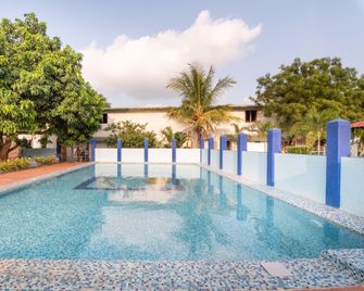 Collection O Trupthi Resorts - Srikakulam - Pool