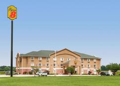 Super 8 by Wyndham Grayville - Grayville - Building