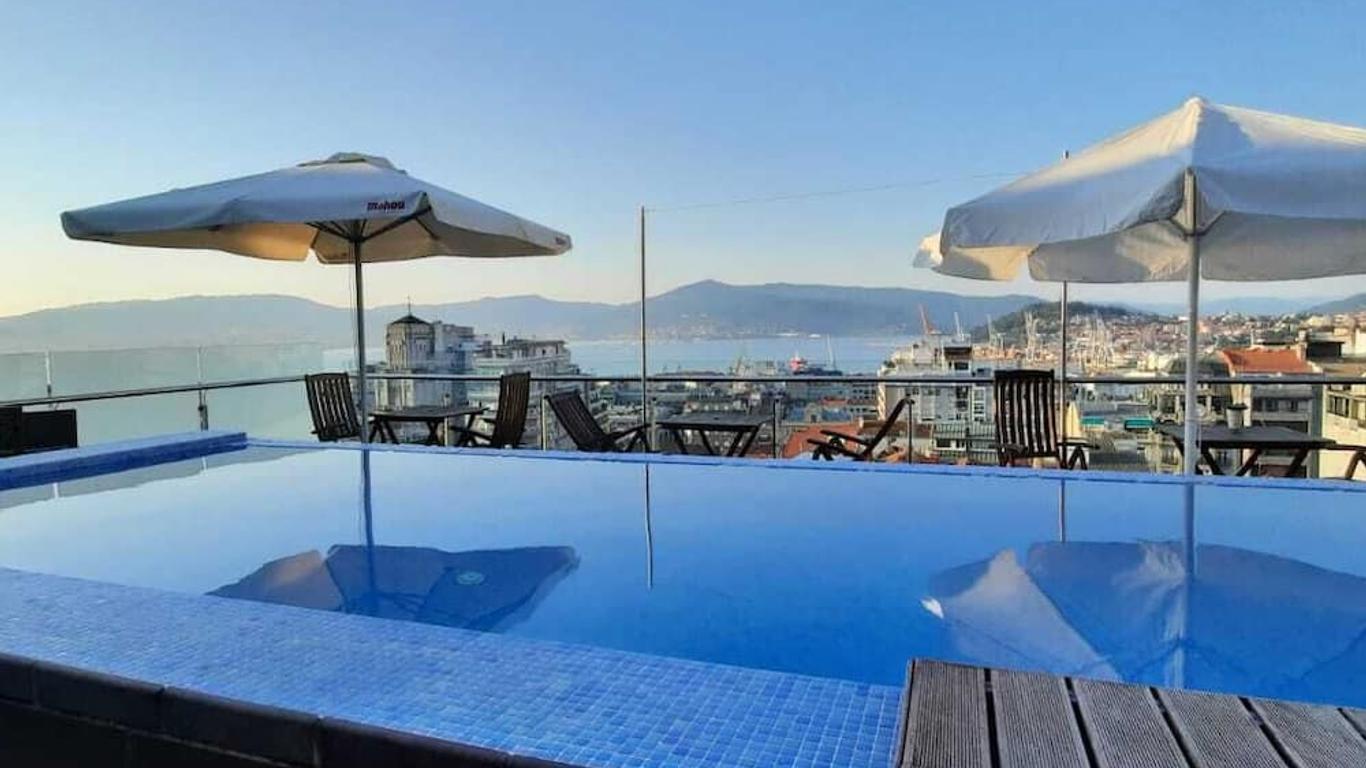 Silken Axis Vigo