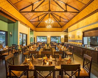 The Riverview Retreat Corbett by Leisure Hotels - Rāmnagar - Restaurant