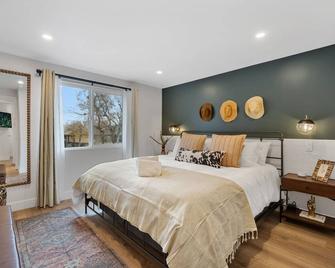 Western Charm w/ Premium Bedding & Quiet Street in NW Denver! - Denver