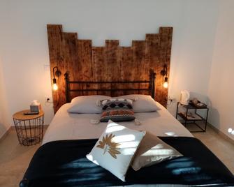 La Gurlanne - Pavie - Habitación