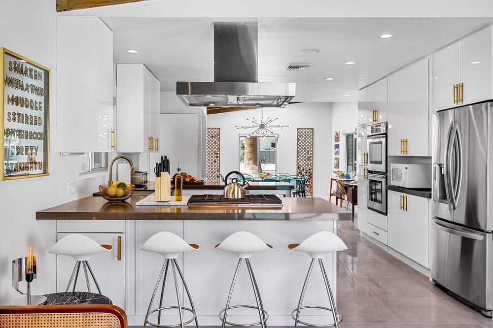 Walk to Town! Super Swanky! Private Pool Yard! - Fiesta in the Sun - פאלם ספירנגס - מטבח