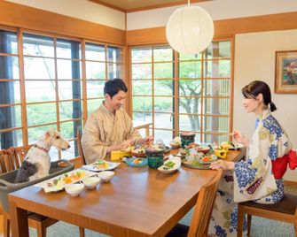 Ooedo Onsen Monogatari Wanwan Resort Yataya Shotoen - Kaga - Restaurant