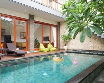 Villa Starry Luna 1-Pool and private yard in 2-bedroom,AC, WiFi in fabulous Bali - Denpasar - Pool
