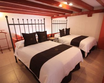 Hotel Santa Regina - גואנחואטו - חדר שינה