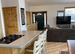 Capitol Reef Home with fast wi-fi and washer/dryer - Teasdale - Jadalnia