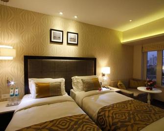 The Sahil Hotel - Mumbai - Bedroom