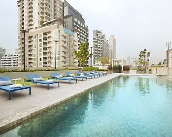 The Quarter Phromphong By Uhg - Bangkok - Piscina