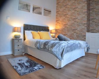 Queens Guesthouse Manchester - Mánchester - Habitación