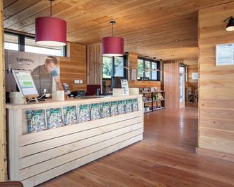 Huttopia Meursault - Meursault - Front desk