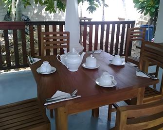 Ceylon Surf Guest Holiday Resort - Weligama - Restoran