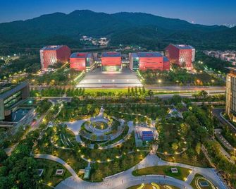 Fushang Hotel (Railway Station Yuexiu Park Branch) - Cantón - Vista del exterior