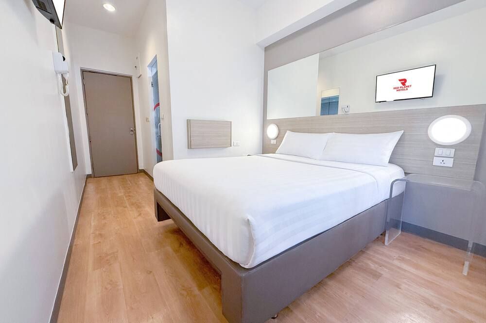 ريد بلانيت كويزون سيتي تيموج