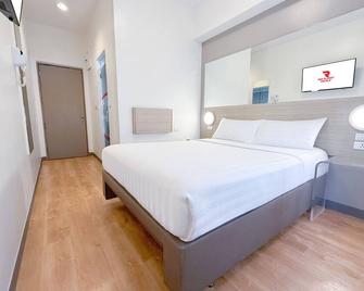 Red Planet Quezon City Timog - Quezon City - Κρεβατοκάμαρα