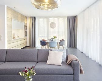 Glück in Sicht - Glücksburg - Wohnzimmer