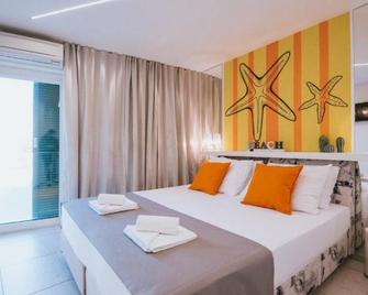 Avis Hotel - Novalja - Chambre