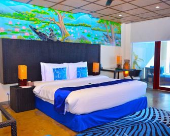 Lavanga Resort & Spa - היקאדוואה - חדר שינה