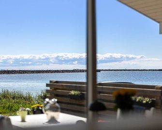 Nice Home in Korsoer With Wifi - Korsør - Balcony