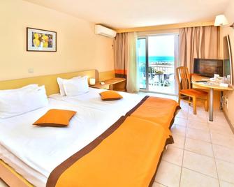 Kaliopa Hotel - אלבנה - חדר שינה