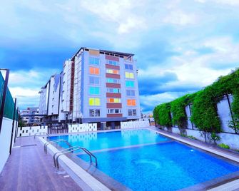 The Altruist Business Hotel Whitefield - Bangalore - Piscina