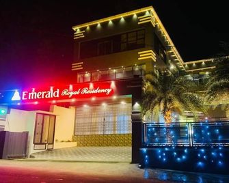 Emerald Royal Residency - Chalakudy - Building
