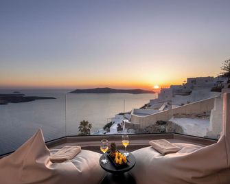 Damigos Caldera World - Firostefani - Balcony