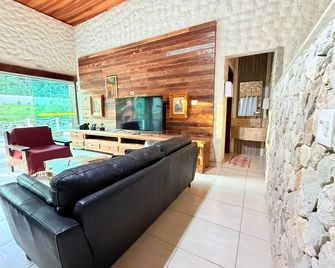 EcoHotel Vale do Sol - Embu das Artes - Sala de estar