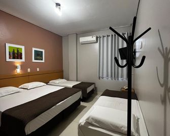 Hotel Astória Maringá - Maringá - Camera da letto