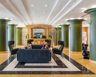 B&b Hotel Cuneo Cristal - Cuneo - Recepción