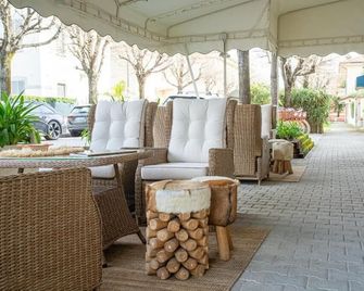 Hotel Olimpia - Forte dei Marmi - Veranda