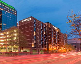 Courtyard by Marriott Louisville Downtown - Louisville - Edificio