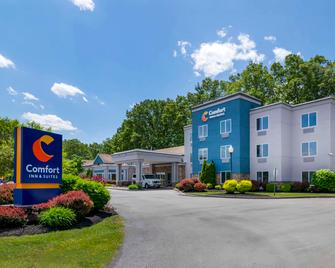 Comfort Inn and Suites Saratoga Springs - Saratoga Springs - Building