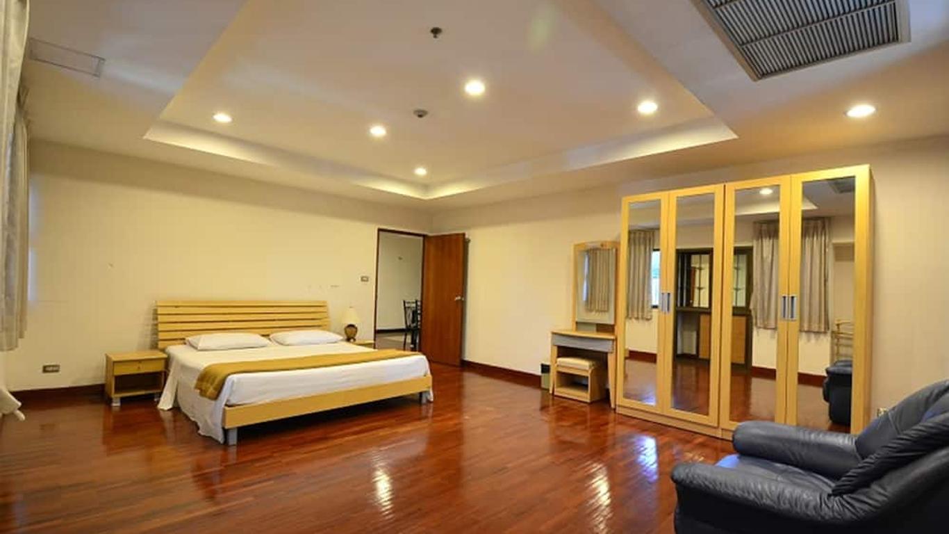 Piyavan Tower Serviced Apartment