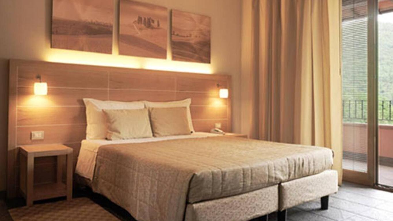 Meridiana Country Hotel