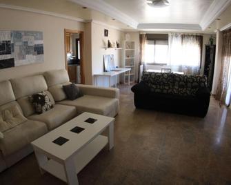 Apartamentos Deluxe San Julian - Torrevieja - Living room