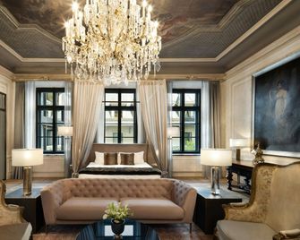 H15 Palace, a Luxury Collection Hotel, Krakow - Krakov - Salónek