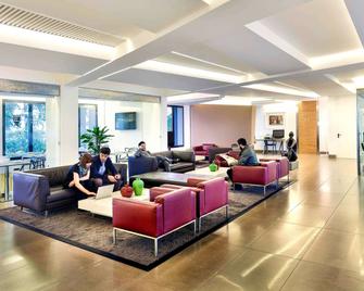 Mercure Villa Romanazzi Carducci Bari - Bari - Lobby