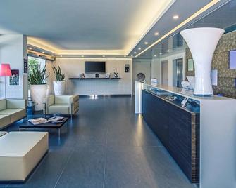 Mercure Viareggio - Viareggio - Reception