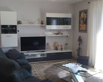 Apartments Nives - Smokvica - Sala de estar