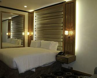 Hotel Indus - Hyderābād - Bedroom
