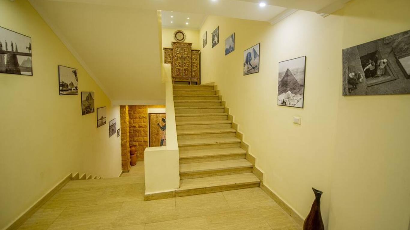 Pyramids Valley Boutique Hotel