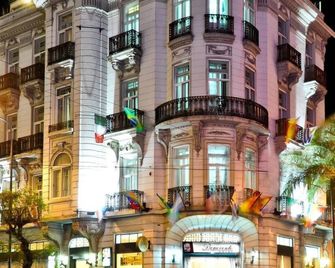 Hotel Benevento - La Plata - Building