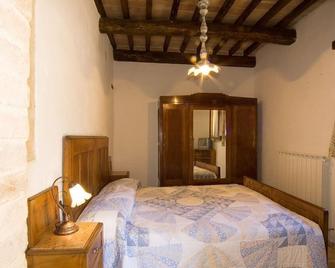 Agriturismo I Sassi Grossi - Corciano - Slaapkamer