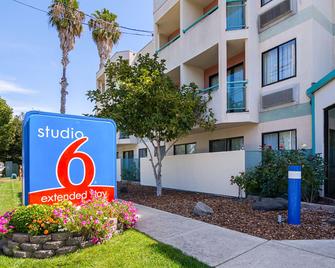 Studio 6 Concord, CA - Concord - Building